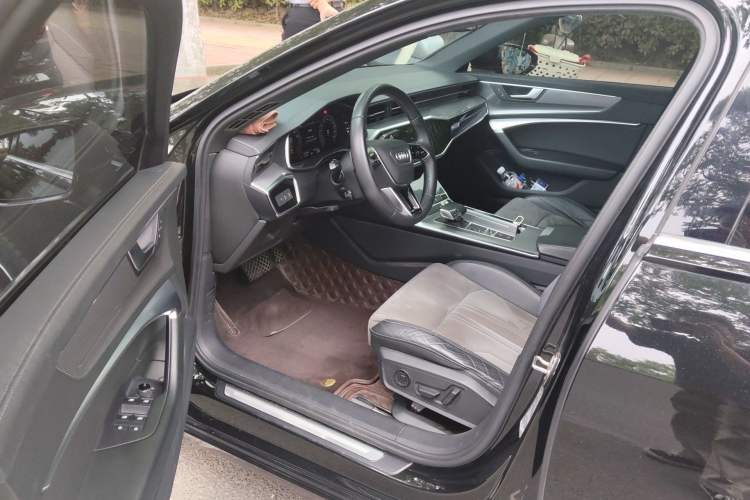 Used Audi A6L 2020 40 TFSI Luxury Dynamic Edition Driver Seat