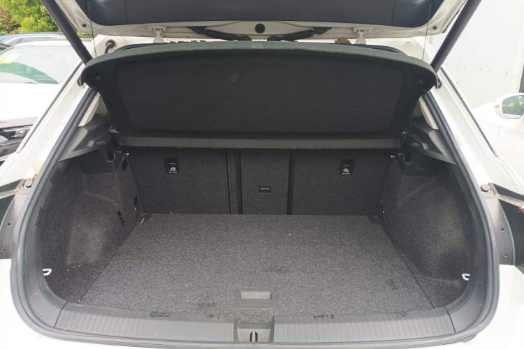 Used Volkswagen T-ROC 2020 280TSI DSG Two-Wheel Drive Comfort Version
