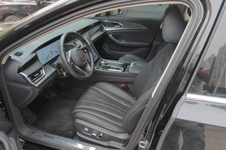 Used Hongqi H5 2024 2.0T Automatic Smart Connect Flagship Edition