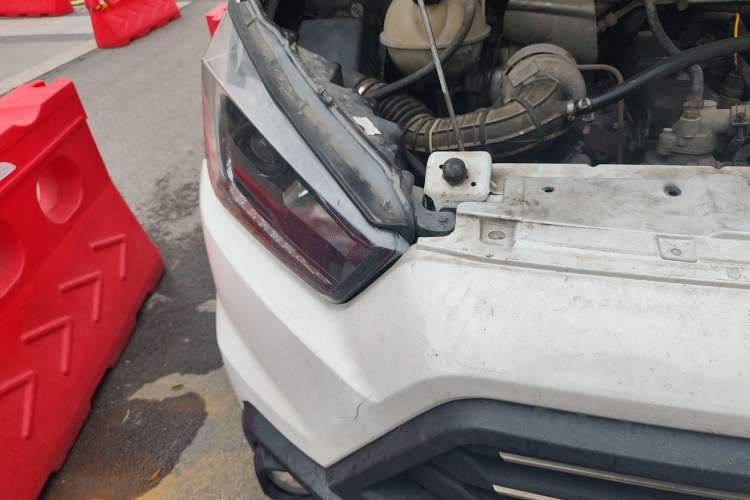 Used JMC Transit  Right Front Headlight