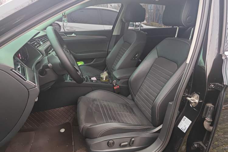 Used Volkswagen Magotan 2020 330TSI DSG Luxury Edition
