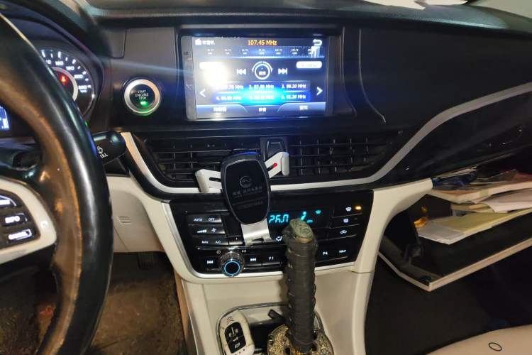 Used Soueast V5 Lingzhi 2017 1.5L CVT New Yiyi Model Audio And AC Panel