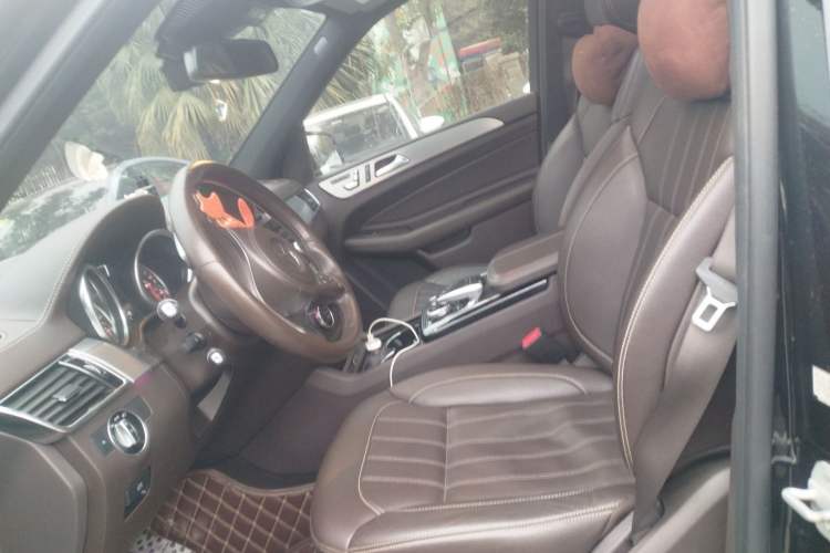 Used Mercedes-Benz GLS 2017 GLS 400 4MATIC Fashion Edition Left Front Seat