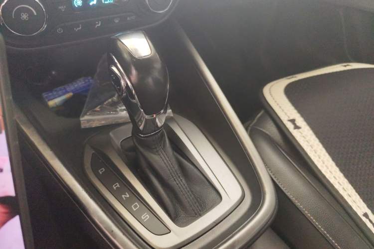 Used Ford Escort 2015 1.5L Automatic Fashion Model Gear Lever