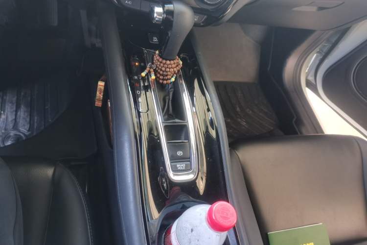 Used Honda Vezel 2016 1.8L CVT Front-Wheel Drive Pioneer Edition Gear Lever