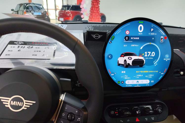 Used MINI Electric MINI COOPER 2024 452km COOPER SE Racing Driver