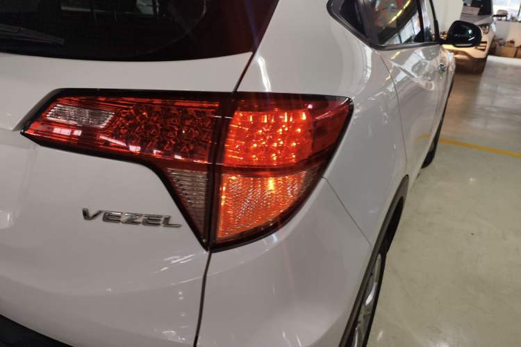 Used Honda Vezel 2017 1.5L CVT 2WD Comfort Model