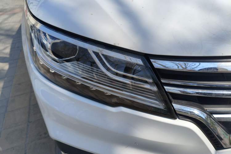 Used Roewe RX3 2020 1.6L CVT Lion's Throne 4G Connected Flagship Edition
