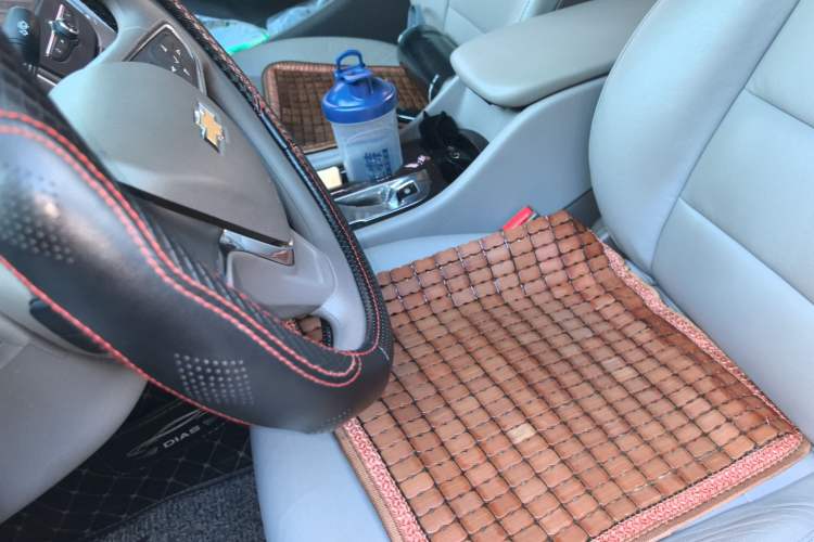 Used Chevrolet Malibu XL 2018 530T Automatic Luxury Edition Left Front Seat