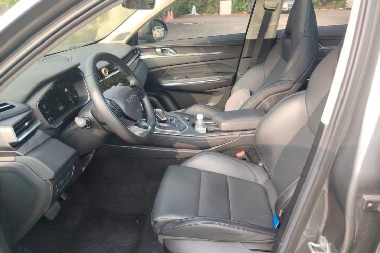 Used Lynk & Co 01 2021 2.0TD Two-Wheel-Drive Pro Trim