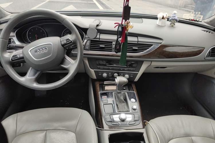 Used Audi A6L 2012 TFSI Standard Model
