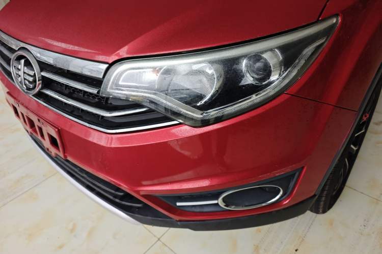 Used FAW Senya R7 2016 1.6L Manual Luxury Version