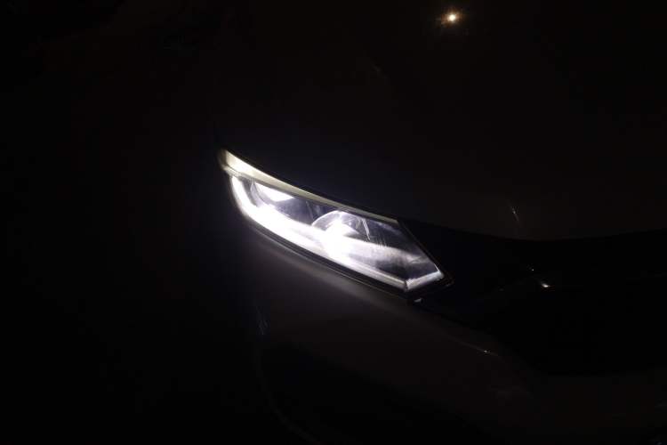 Used Honda XR-V 2019 220TURBO CVT Luxury Edition China VI Emission Standard