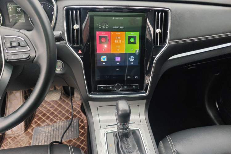 Used Roewe RX5 2019 20T Two-Wheel Drive Automatic 4G Connected Platinum Edition