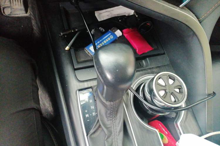 Used Toyota Camry 2021 2.0G Luxury Edition Gear Lever