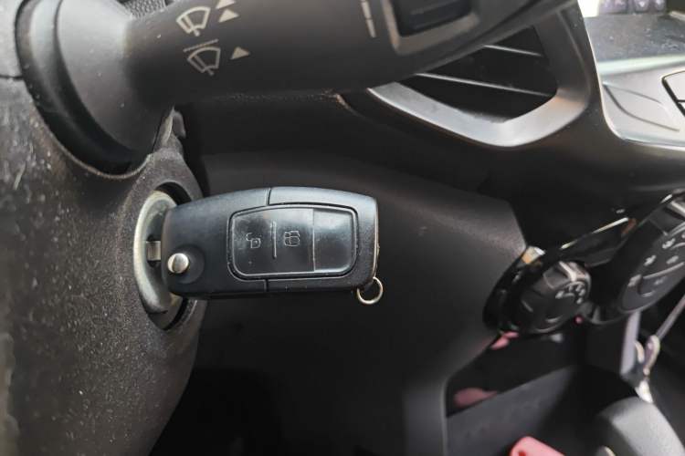 Used Ford EcoSport 2017 1.5L Automatic Trend Model
