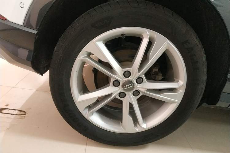 Used Audi Q3 2021 35 TFSI Fashionable and Elegant Model
