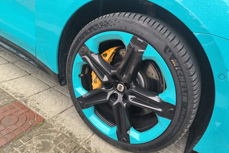 Used Xiaomi Auto SU7 2024 Rear-Drive Ultra-Long Range Advanced Pro-Level Intelligent Driving Version