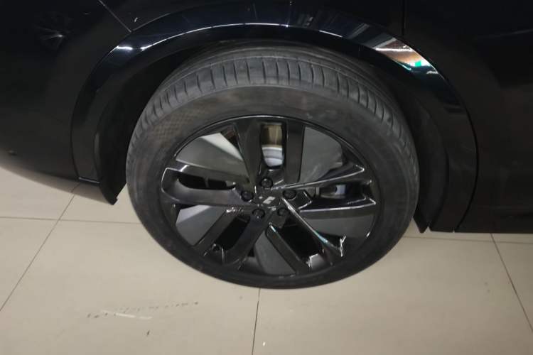 Used Li Auto L9 2022 Max model