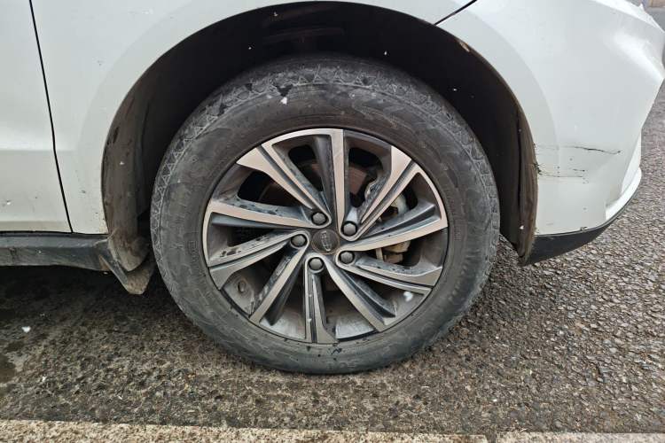 Used Geely Auto Vision X6 2020 1.4T Manual Luxury Model
