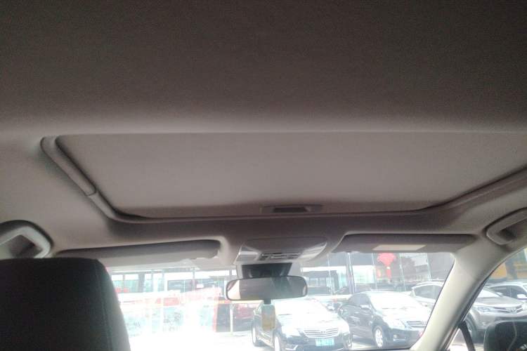 Used Toyota RAV4 2023 Dual-Motor 2.5L E-CVT Two-Wheel Drive Elite Edition