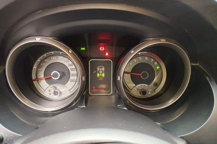 Used Mitsubishi Pajero 2016 3.0L Automatic Prestige Version China IV Standard
