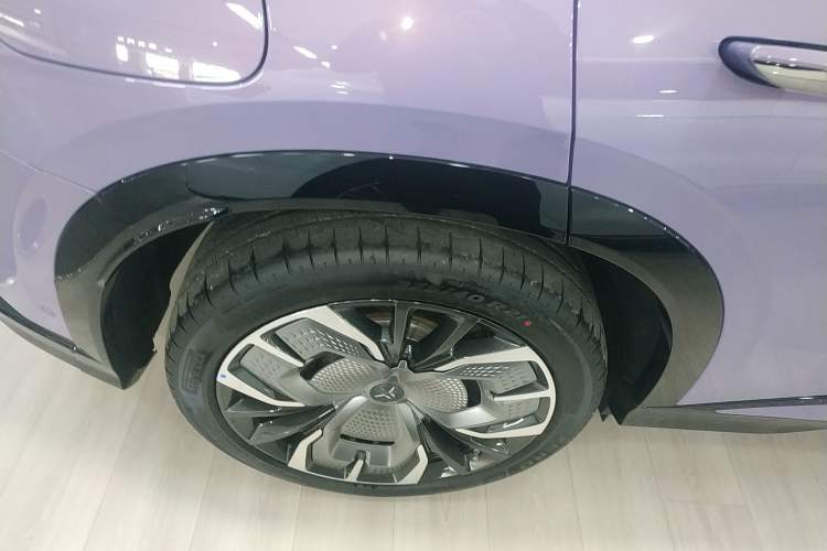 Used Hongqi Tiangong 08 2025 680 Ultra Four-Wheel-Drive Version