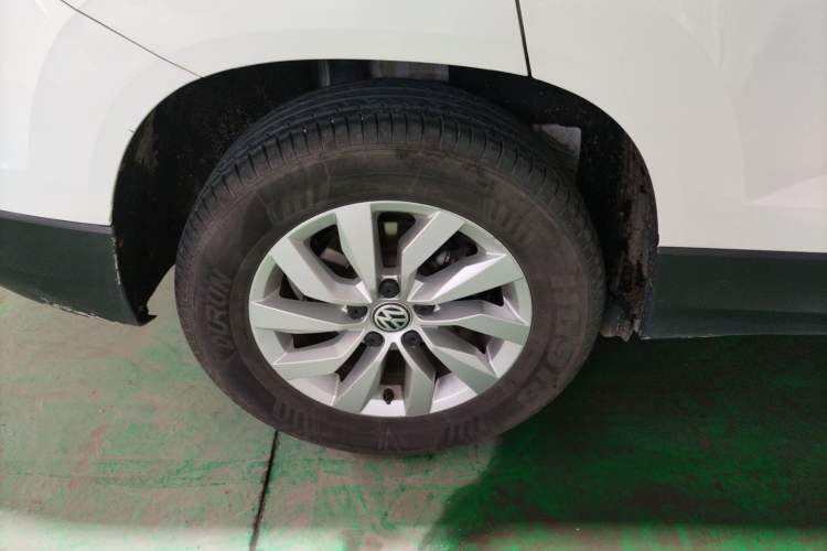 Used Volkswagen Tharu 2019 280TSI Two-Wheel-Drive Trend Edition China V Standard Right Rear Wheel Hub
