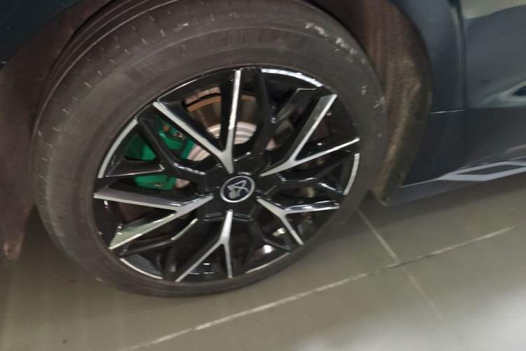 Used BYD Han 2022 EV 610 km All-Wheel-Drive Qianshan Cui Limited Edition
