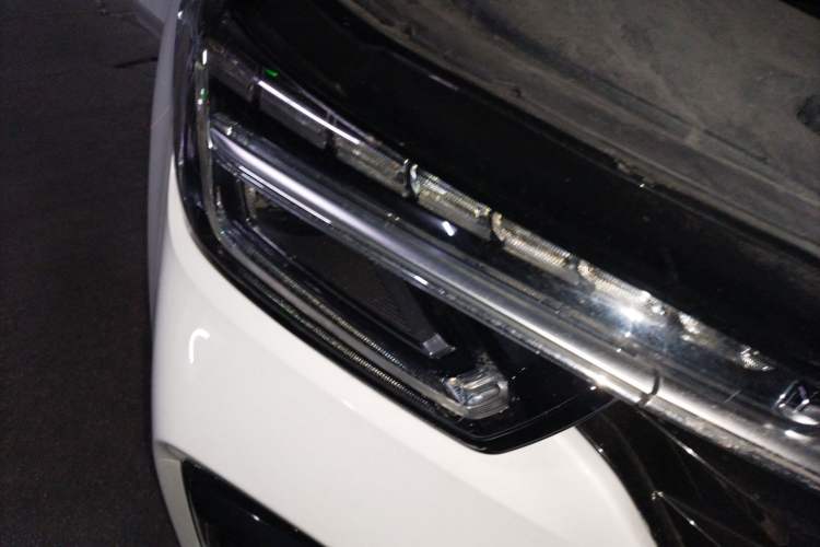 Used Roewe RX5 2020 PLUS 300TGI Automatic Ali New Year Special Edition
