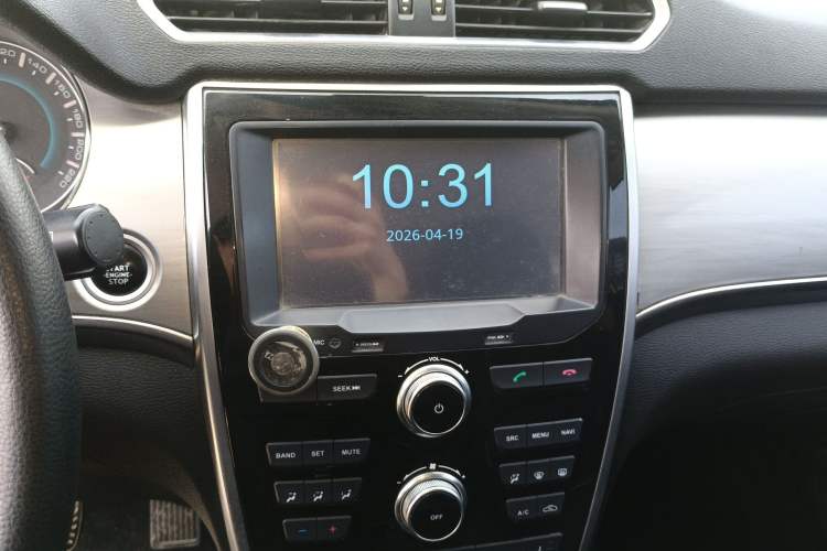 Used Haval H2 2014 1.5T Manual Two-Wheel Drive Urban Edition
