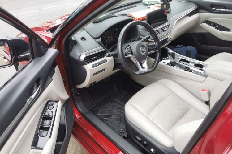 Used Nissan Teana 2020 Revised Version 2.0T XV AD1 Prestige Navigation Edition Driver Seat