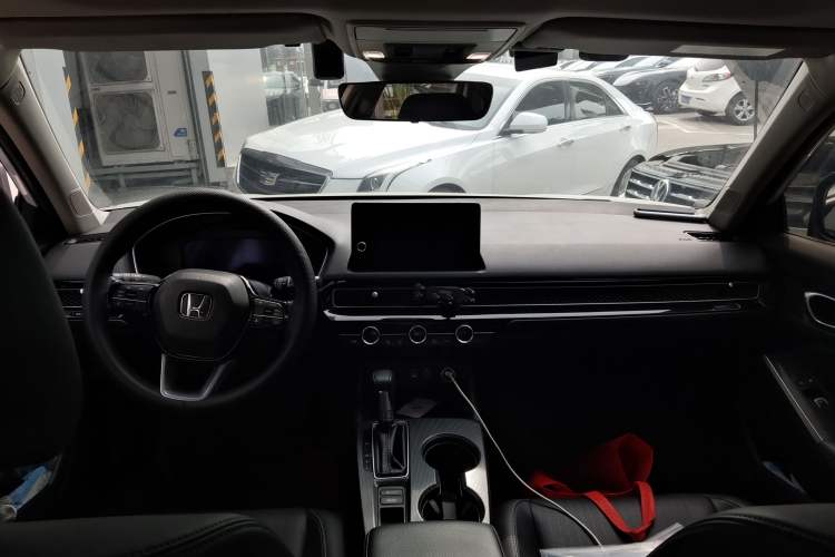 Used Honda Civic 2022 240TURBO CVT Dynamic Control Version Headliner