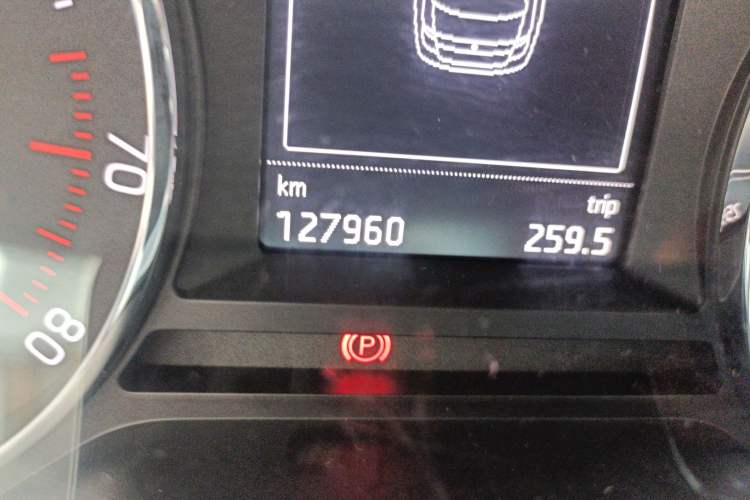 Used Skoda Octavia 2015 1.6L Manual Yijun Edition
