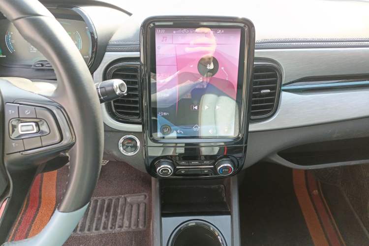 Used Chery Little Ant 2022 Sweet Pink Edition Half-Sugar Version 3-Cell Lithium 30kW 301km
