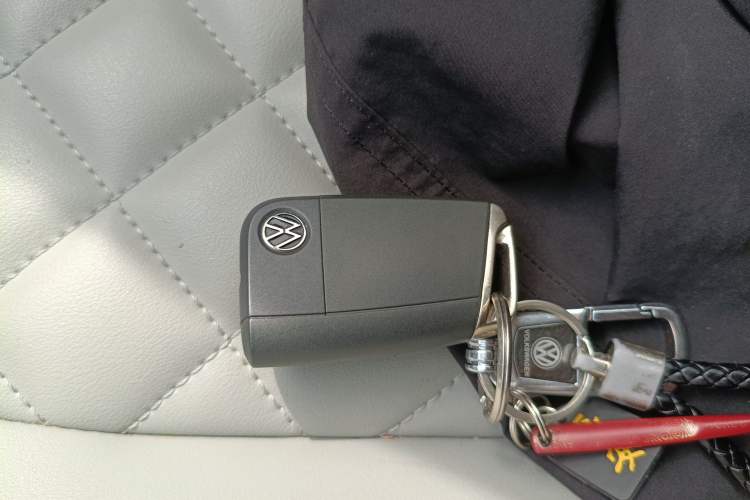 Used Volkswagen Tayron 2023 280TSI Two-Wheel-Drive Luxury Plus Advanced Version
