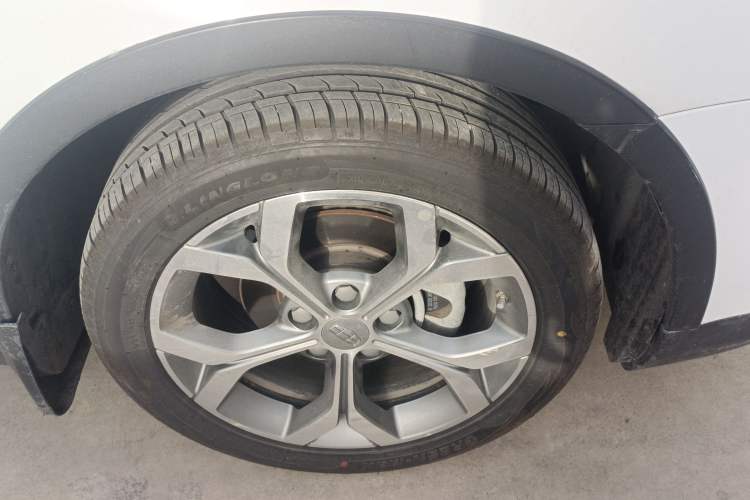 Used Geely Auto Vision S1 2018 1.4T CVT FENGXING Model