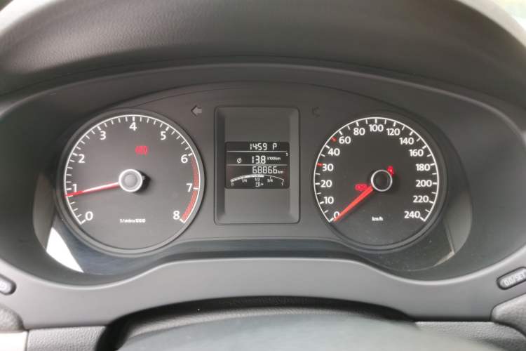 Used Volkswagen Sagitar 2014 Revised Version 1.6L Automatic Comfort Edition
