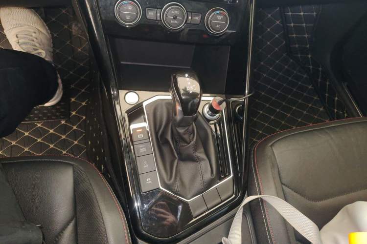 Used Volkswagen Tayron 2019 Teramont Edition 280TSI Two-Wheel Drive Luxury Model China VI Standard
