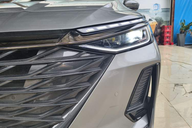 Used Chery Arrizo 8 2023 High-Performance Edition 2.0T DCT Powerfully Equipped
