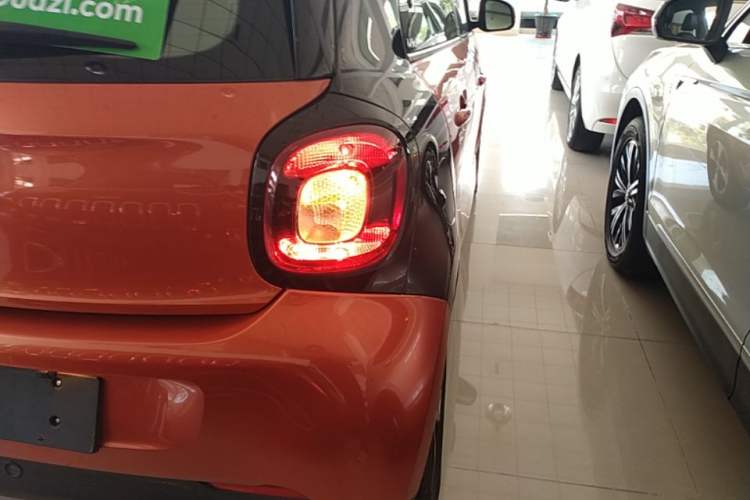 Used smart forfour 2018 1.0L 52kW Passion Edition
