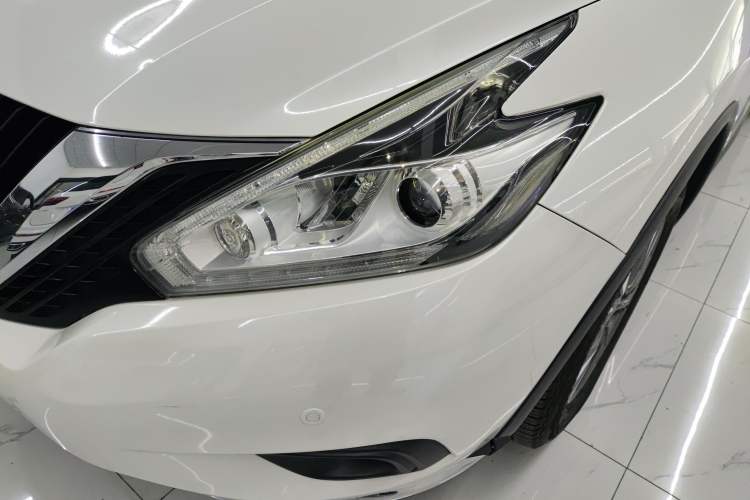 Used Nissan Murano 2015 2.5L XL Two-Wheel Drive Smart Edition
