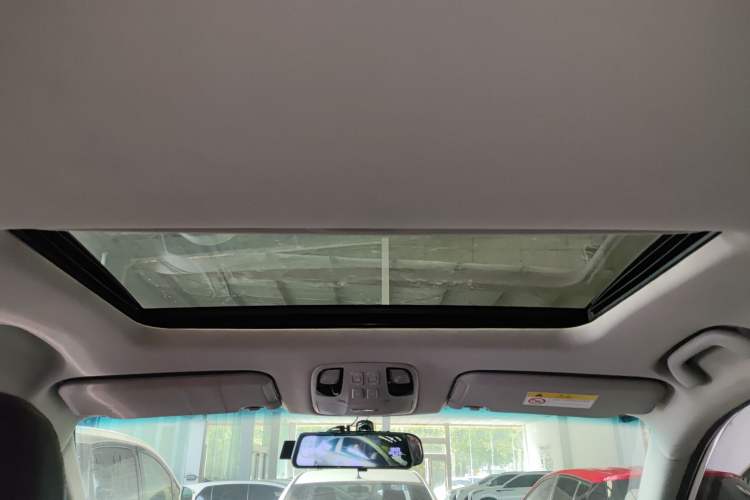 Used JAC Group Refine S7 2017 1.5T Automatic Luxury Model Headliner