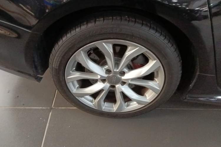 Used Audi A6L 2016 45 TFSI quattro Sport Edition Right Rear Wheel Hub