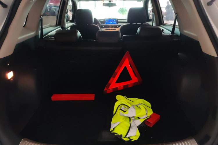 Used Changan CS75 2020 280T DCT Luxury Model China VI Standard