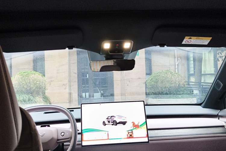 Used ONVO L60 2024 60 kWh Rear-Drive Version
