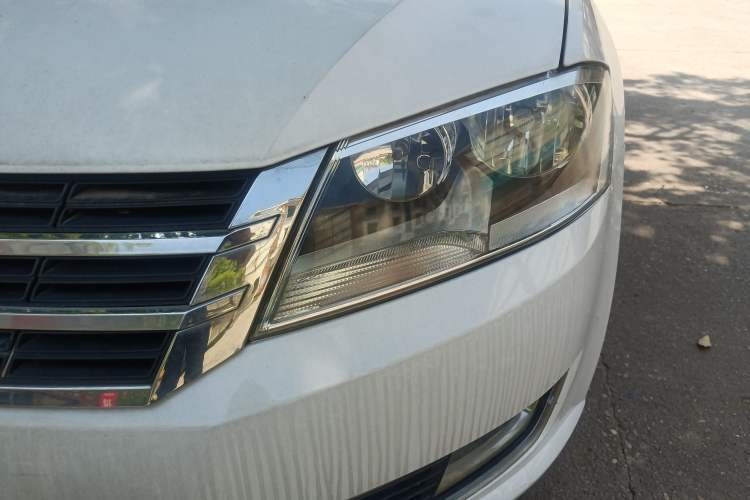 Used Volkswagen Gran Lavida 2014 1.4TSI Automatic 30th Anniversary Edition
