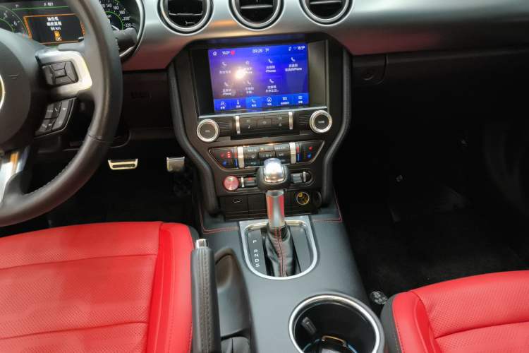 Used Ford Mustang 2021 2.3T EcoBoost Obsidian Phantom Special Edition Audio And AC Panel