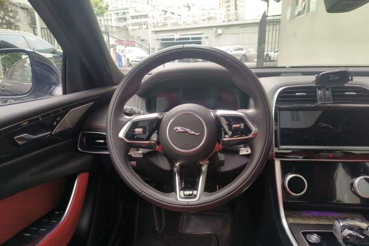 Used Jaguar XEL 2024 2.0T 250 PS R-DYNAMIC S Ebony Black Sport Edition