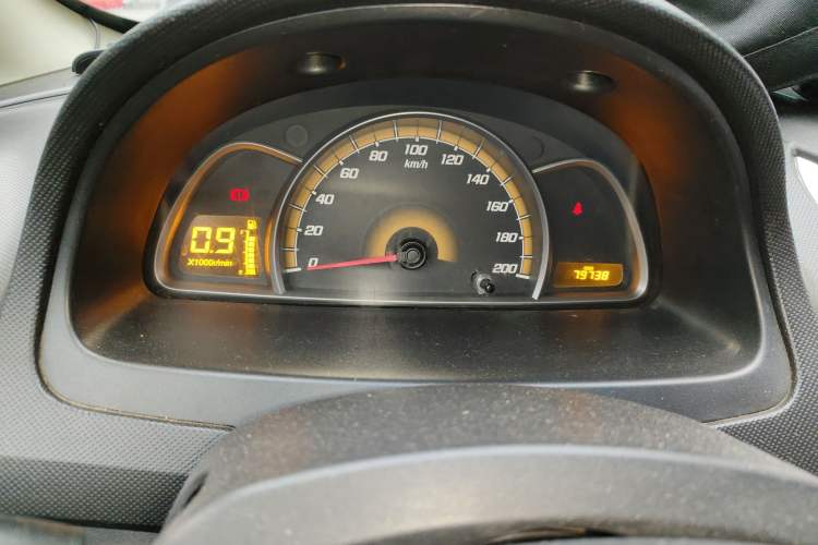 Used Chevrolet Sail 2013 Sedan 1.2L Manual Fashionable Happiness Edition